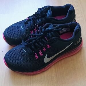 Nike Air Max 2013 Black/Pink 4Y